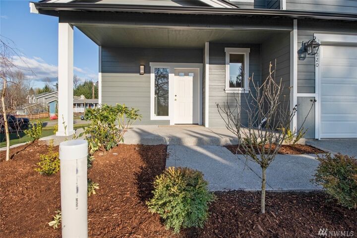 Property Photo:  25220  Park St  WA 98010 