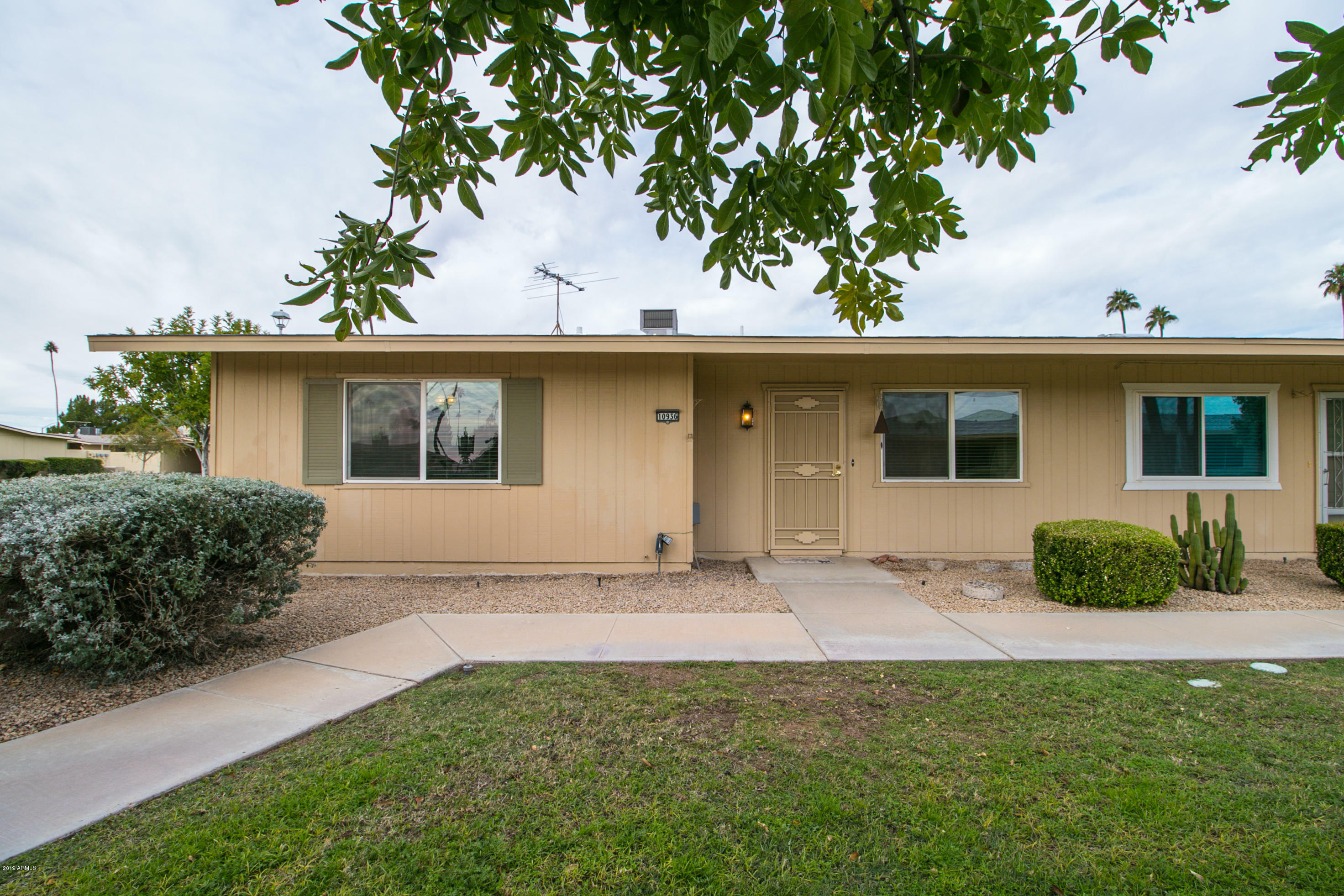 Property Photo:  10936 W Santa Fe Drive  AZ 85351 