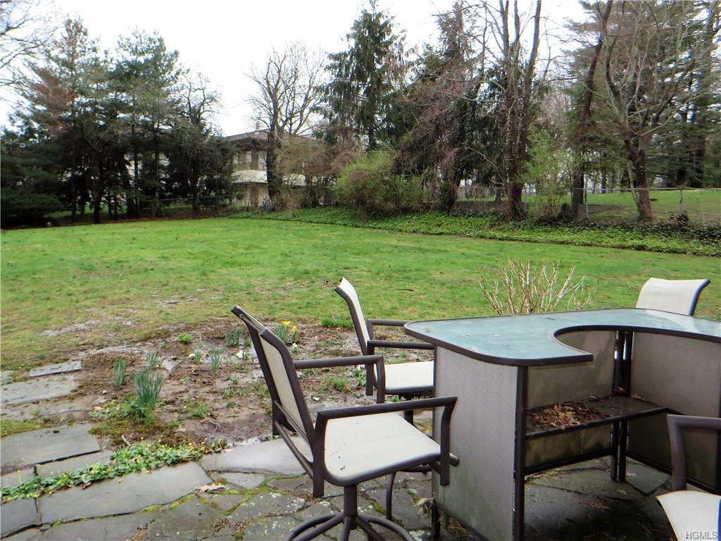 Property Photo:  25 Platt Place  NY 10605 