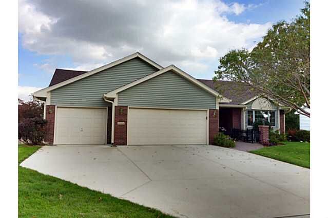 Property Photo:  1101 NE Trilein Drive  IA 50021 