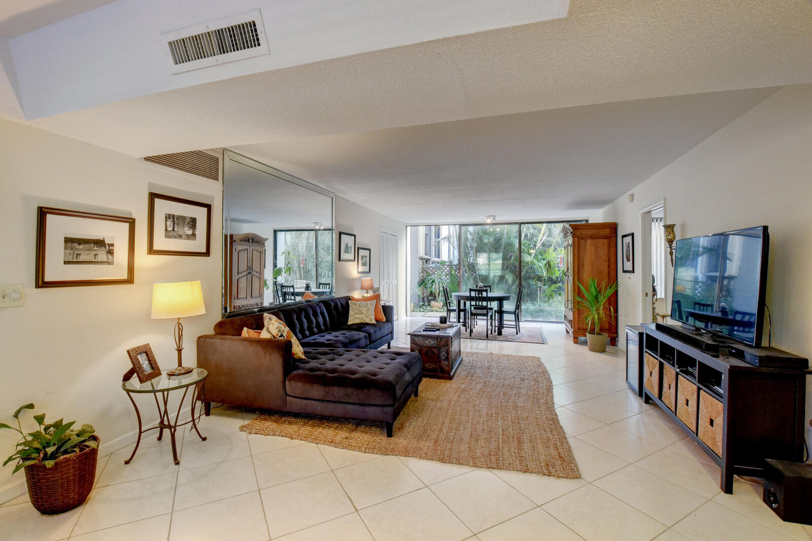 Property Photo: 501 SW 11th Place 108 FL 33432