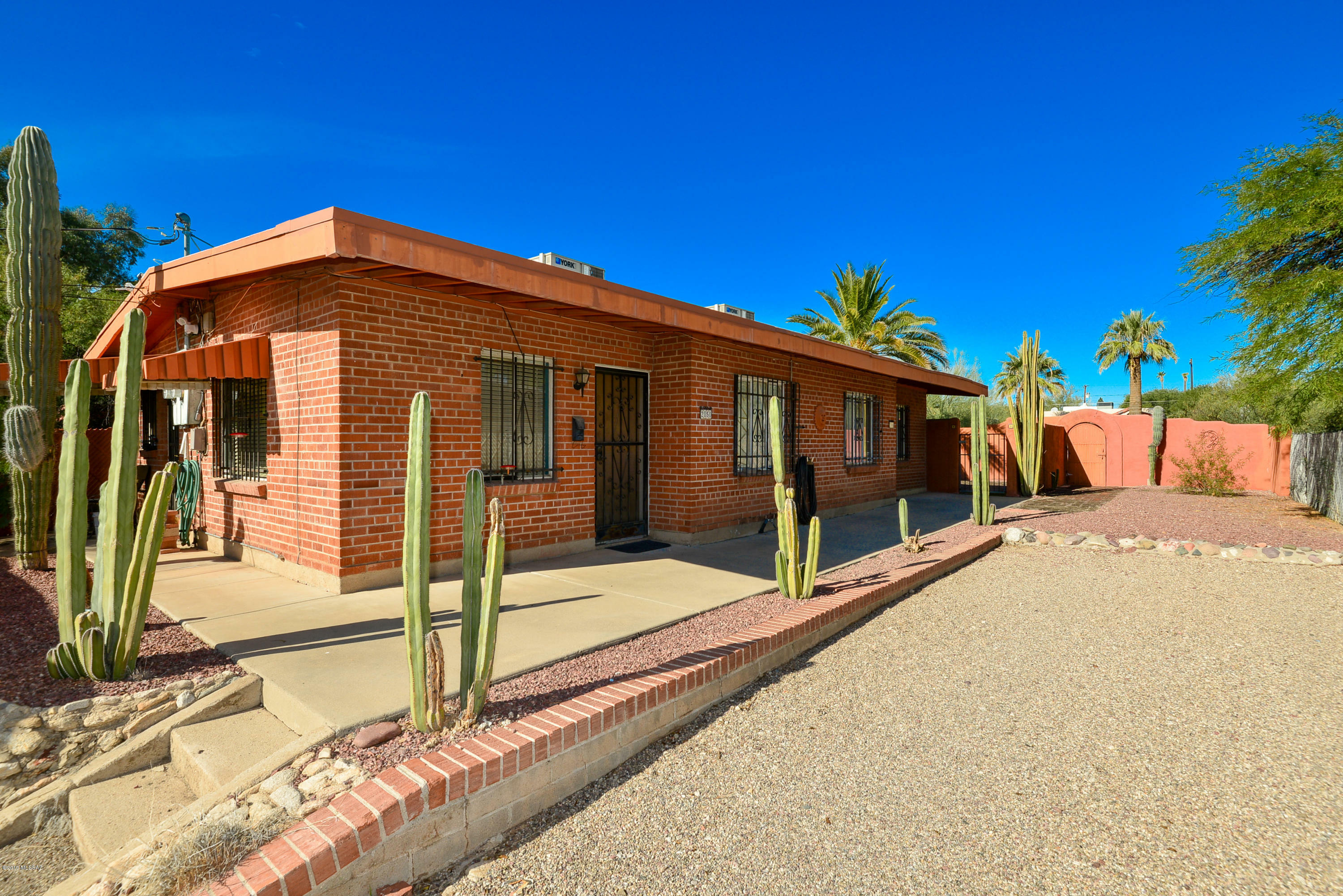 2048/2050 E 6th Street  Tucson AZ 85719 photo