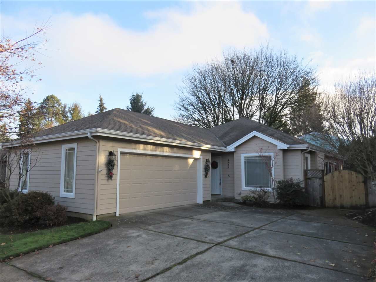 Property Photo:  4840  8th St SE  OR 97302 