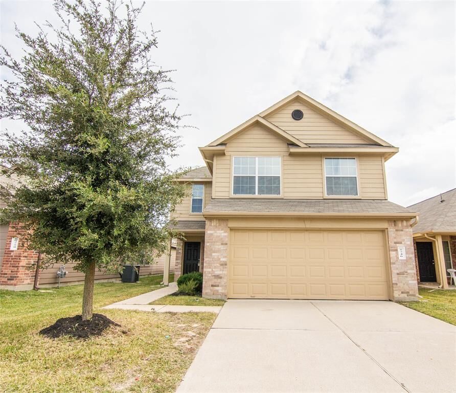 Property Photo: 5746 Kyle Cove Drive TX 77449