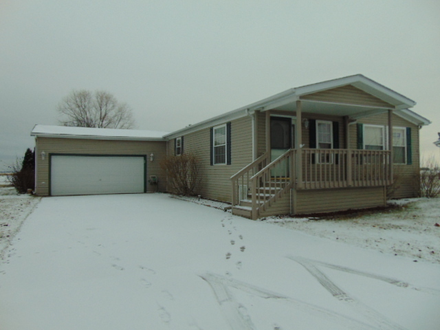 Property Photo:  464 Meadowlark Circle  IL 60548 