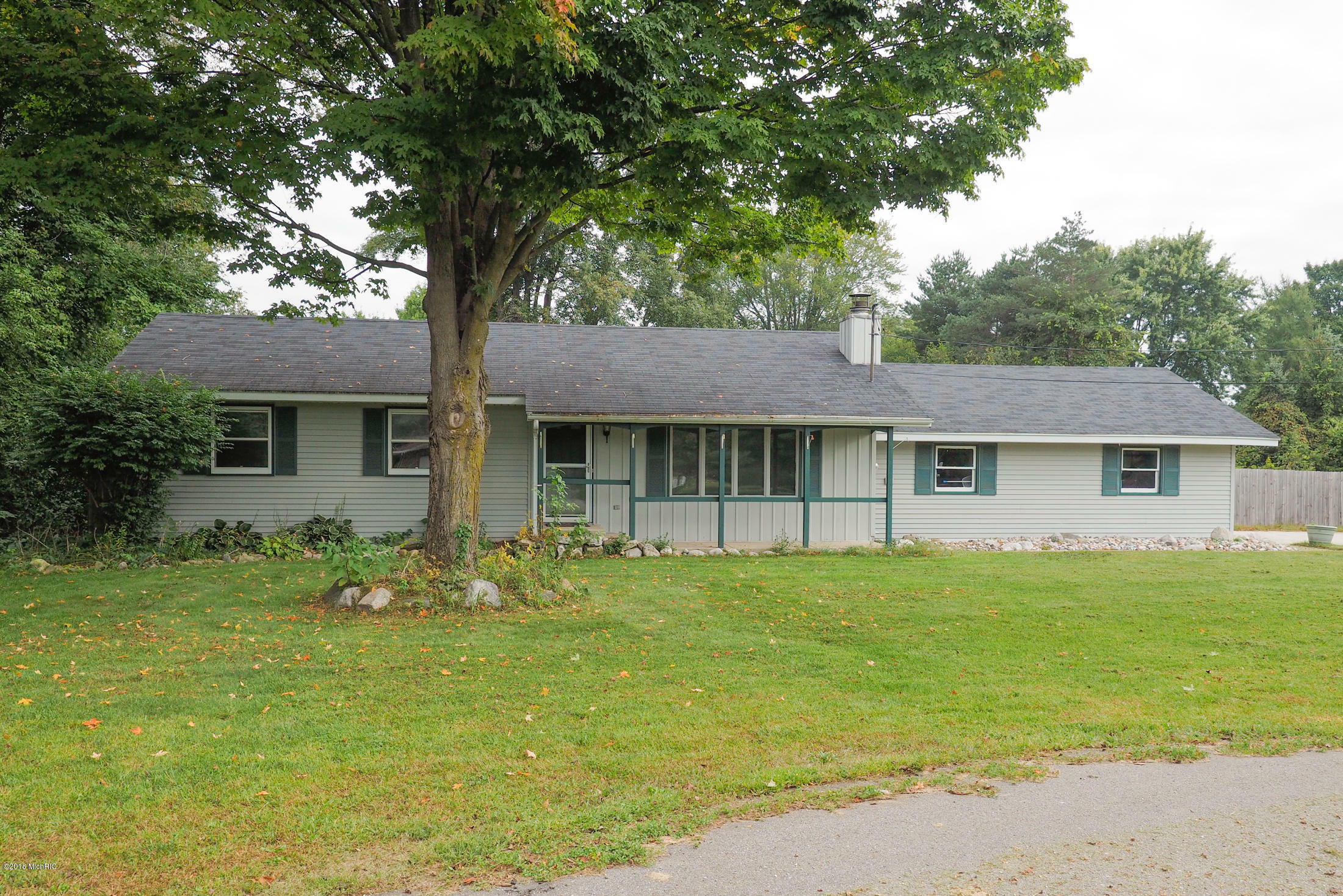 Property Photo:  3025 Rose Drive  MI 49010 