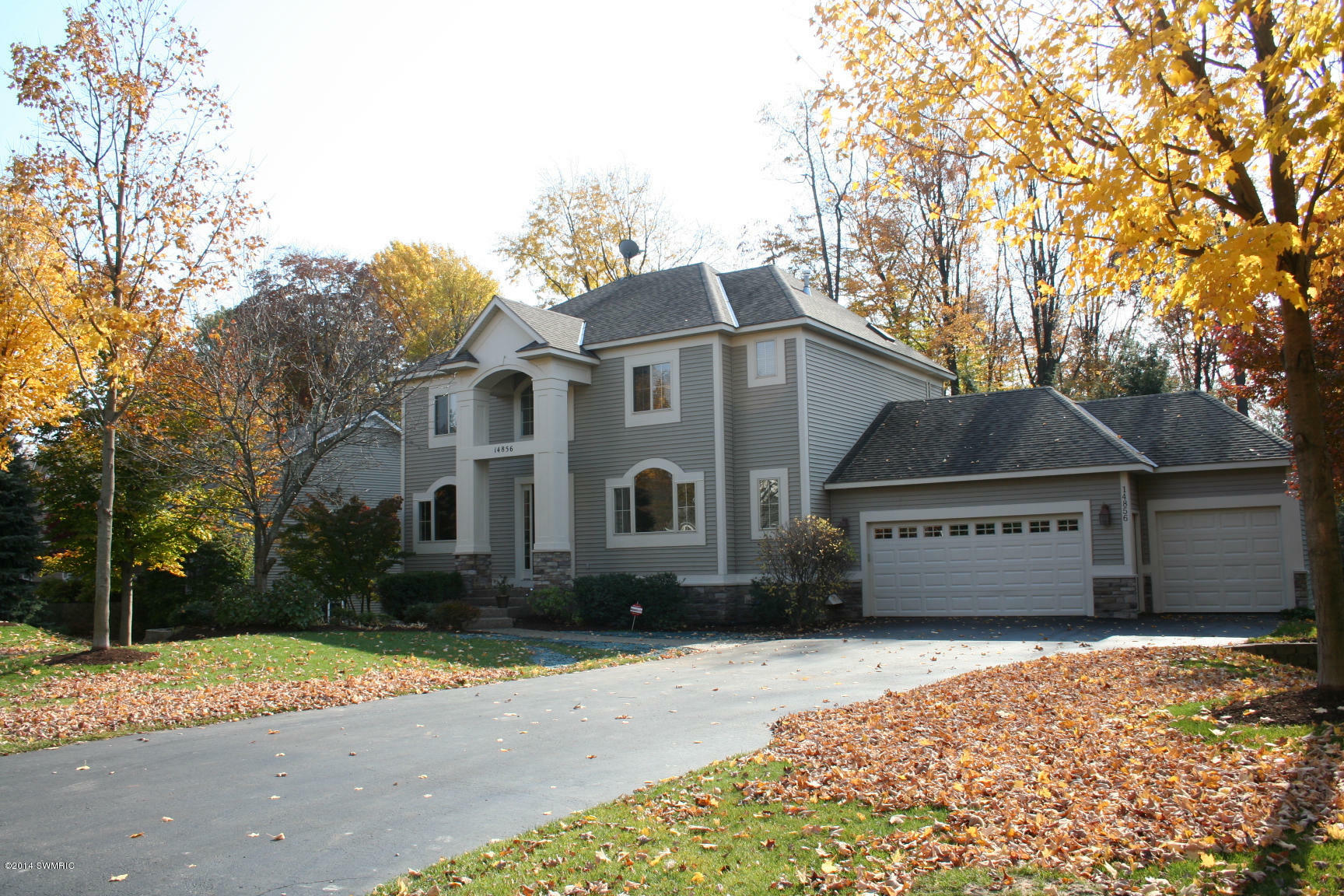 Property Photo:  14856 Creek Edge Drive  MI 49424 