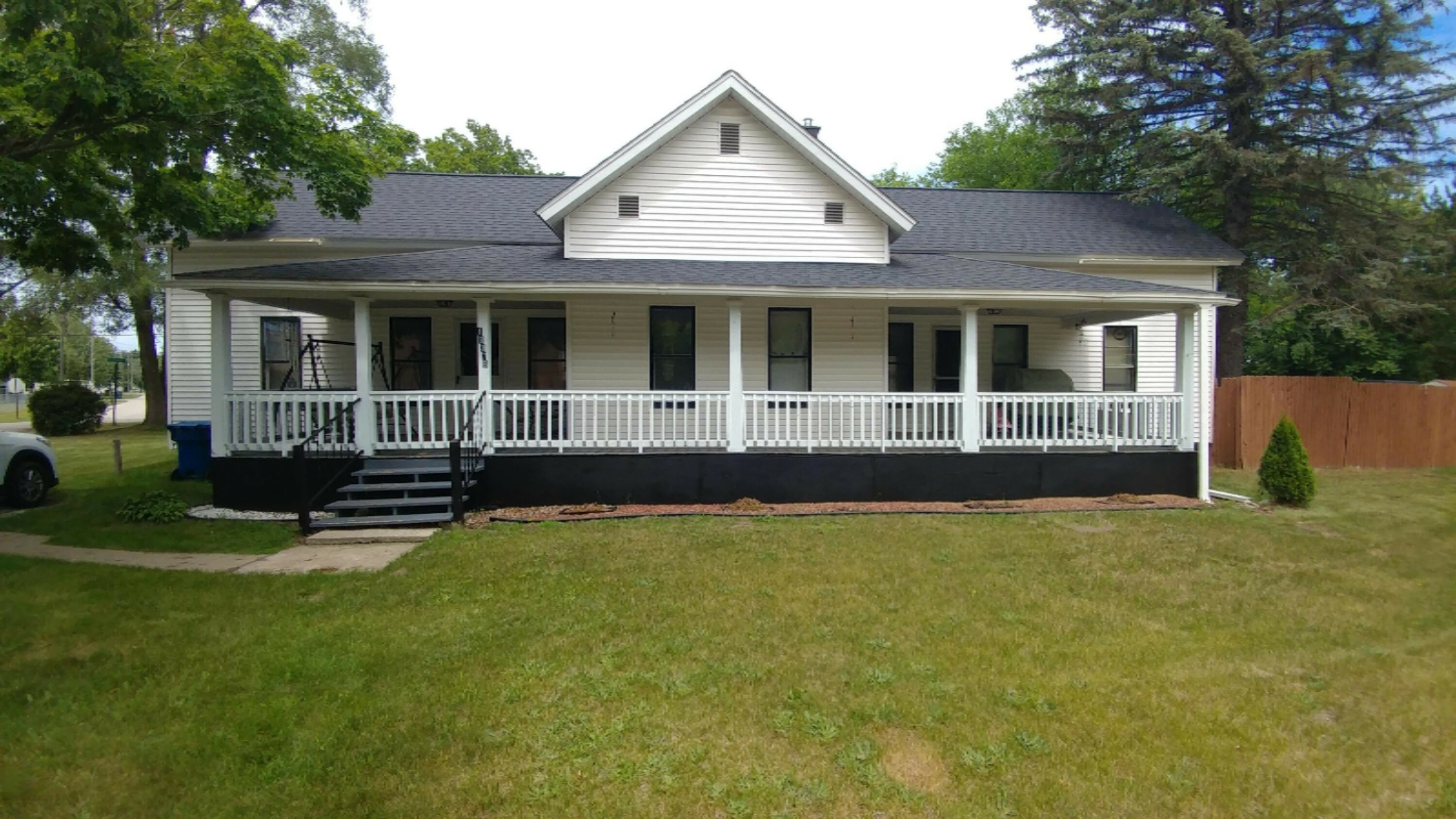 Property Photo:  12376 Crockery Creek Drive  MI 49451 