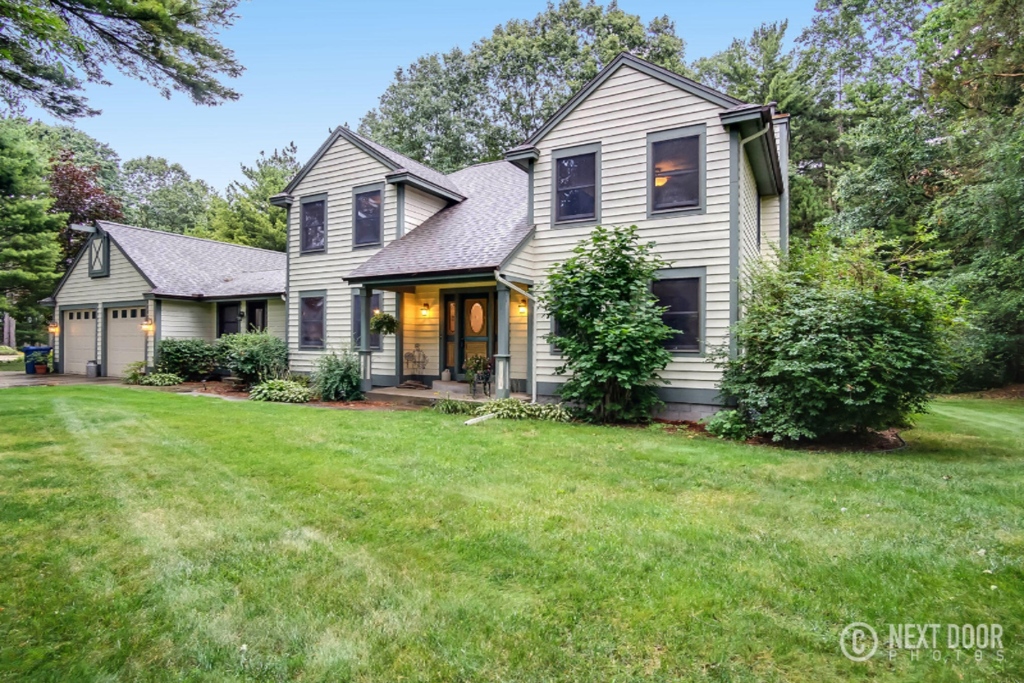 Property Photo: 11750 Lakeshore Drive MI 49417