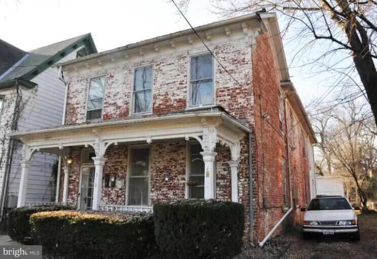 Property Photo:  515 N Loudoun Street 1  VA 22601 