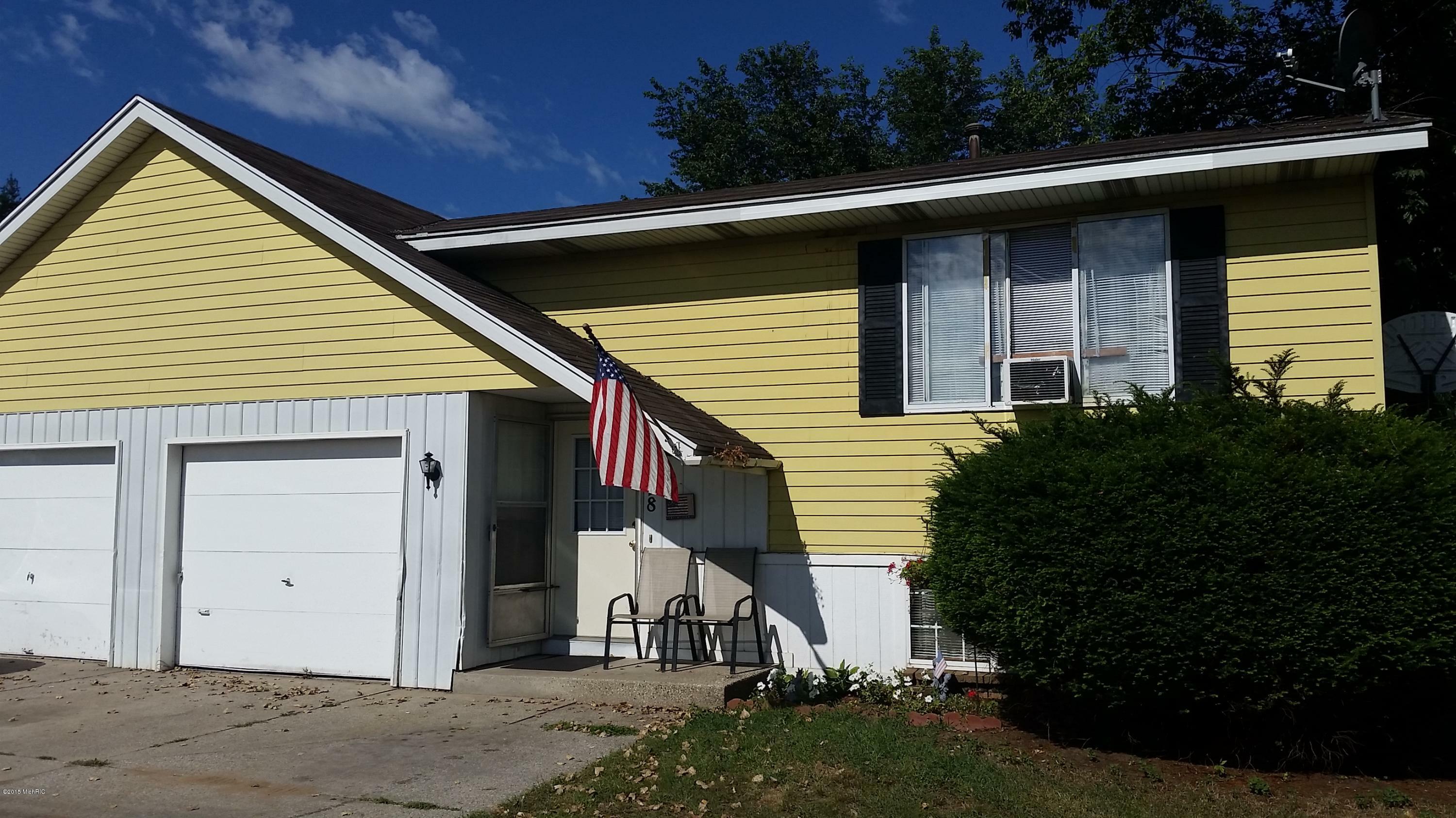 Property Photo: 576-578 136th Avenue MI 49424