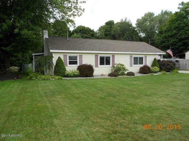 Property Photo:  58 Porter Road  MI 49441 