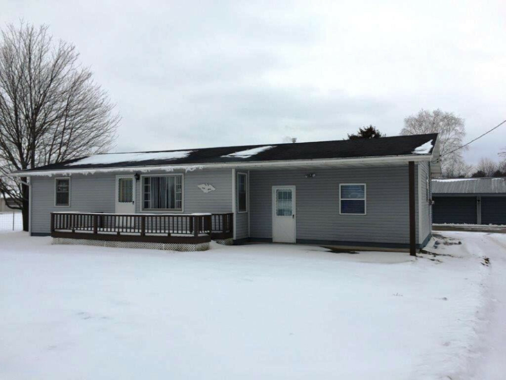 Property Photo: 933 S Moorland Road MI 49451