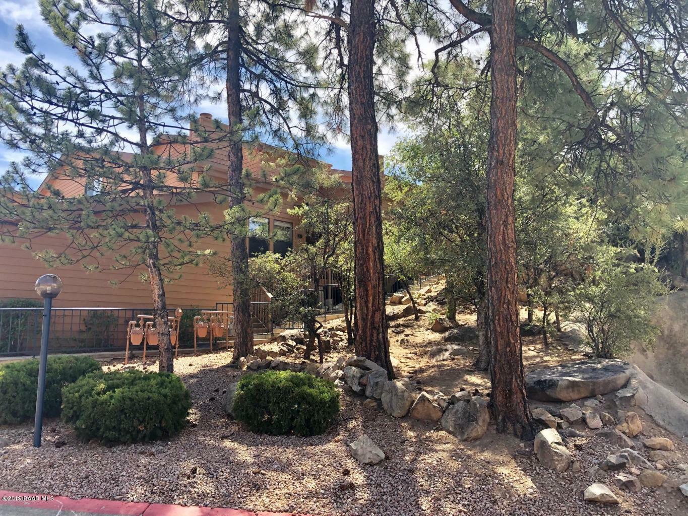 Property Photo: 237 Creekside Circle B AZ 86303