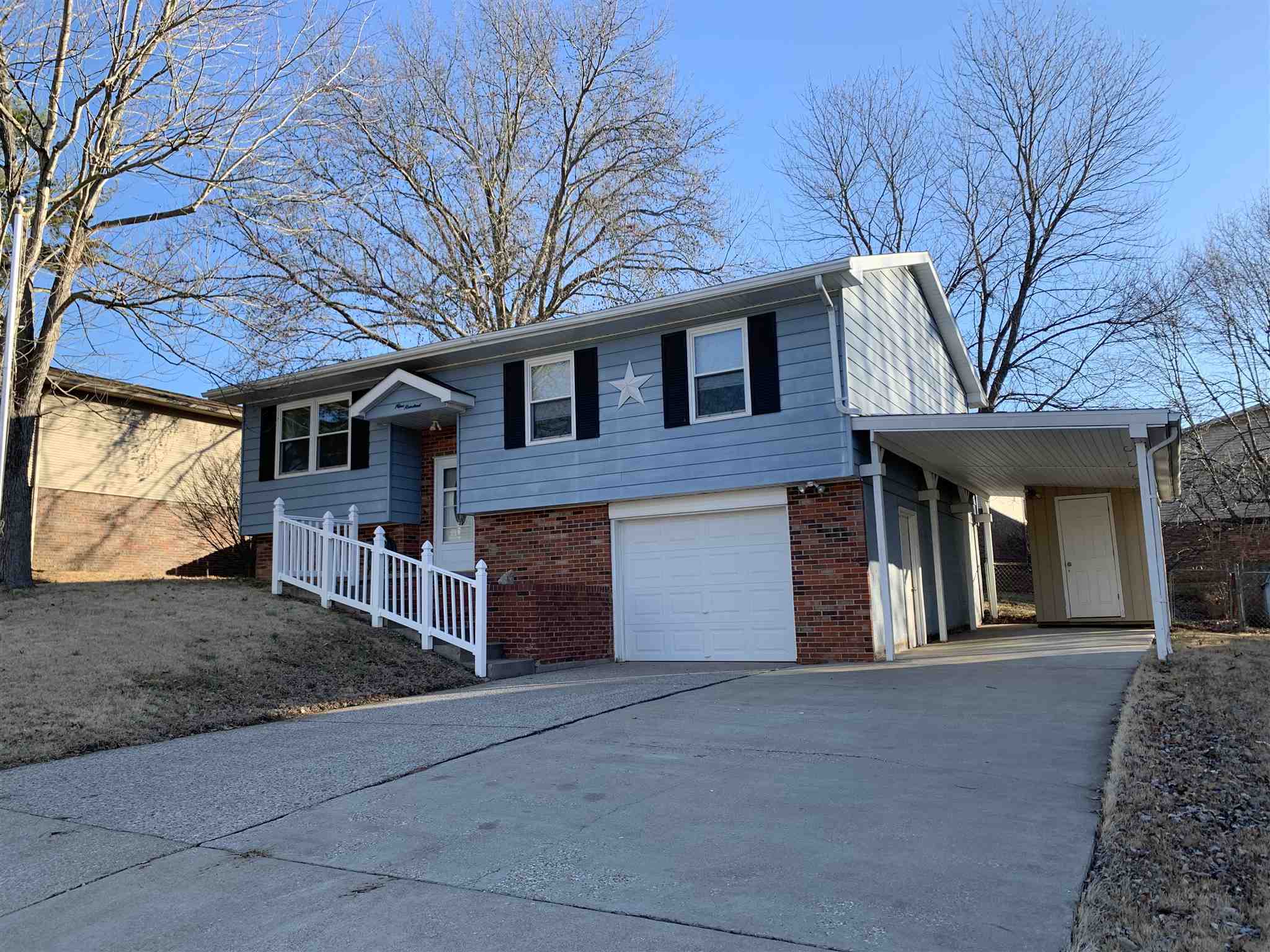Property Photo: 900 Forest Glen Road IN 47712