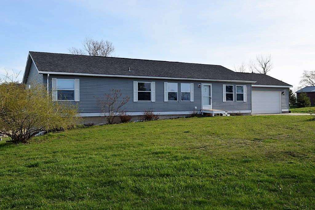 Property Photo:  338 Boyer Pvt Road  MI 49770 