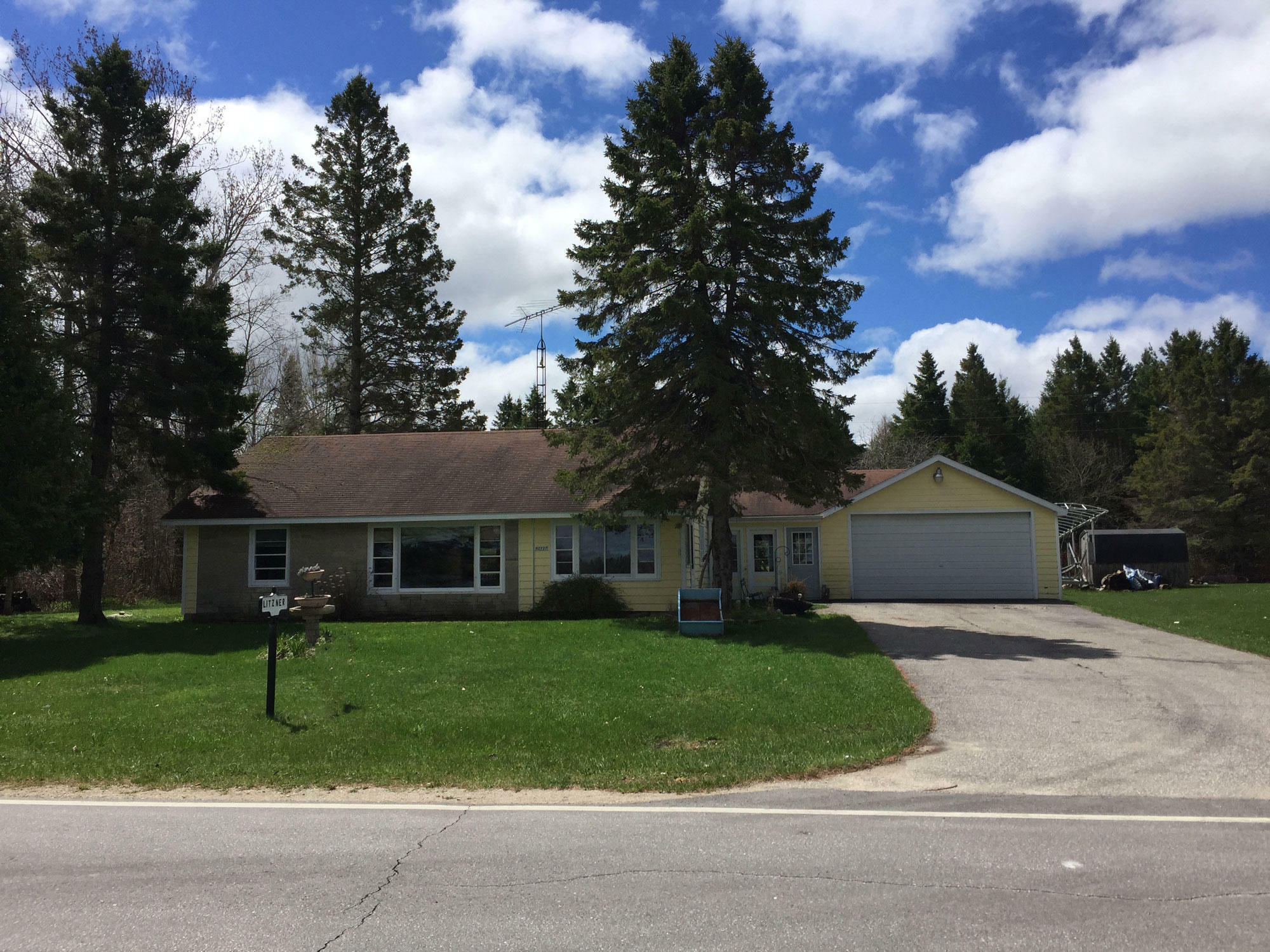 Property Photo: 2727 W Brevort Lake Rd MI 49760