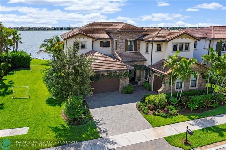 8760 Watercrest Cir W  Parkland FL 33076 photo