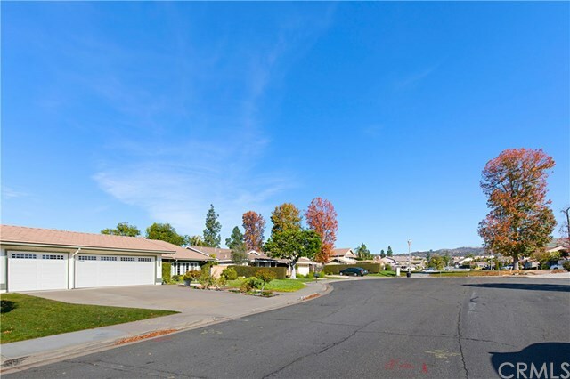 Property Photo: 117 Foxglove Street CA 92821