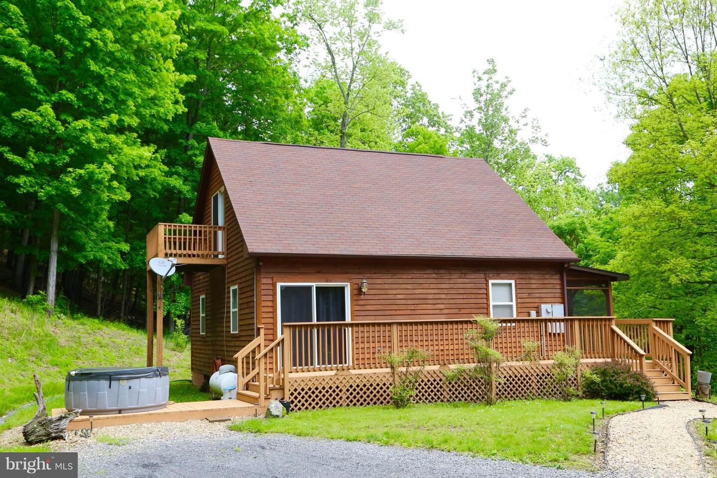 Property Photo:  553 Warden Lake Ab Drive  WV 26851 