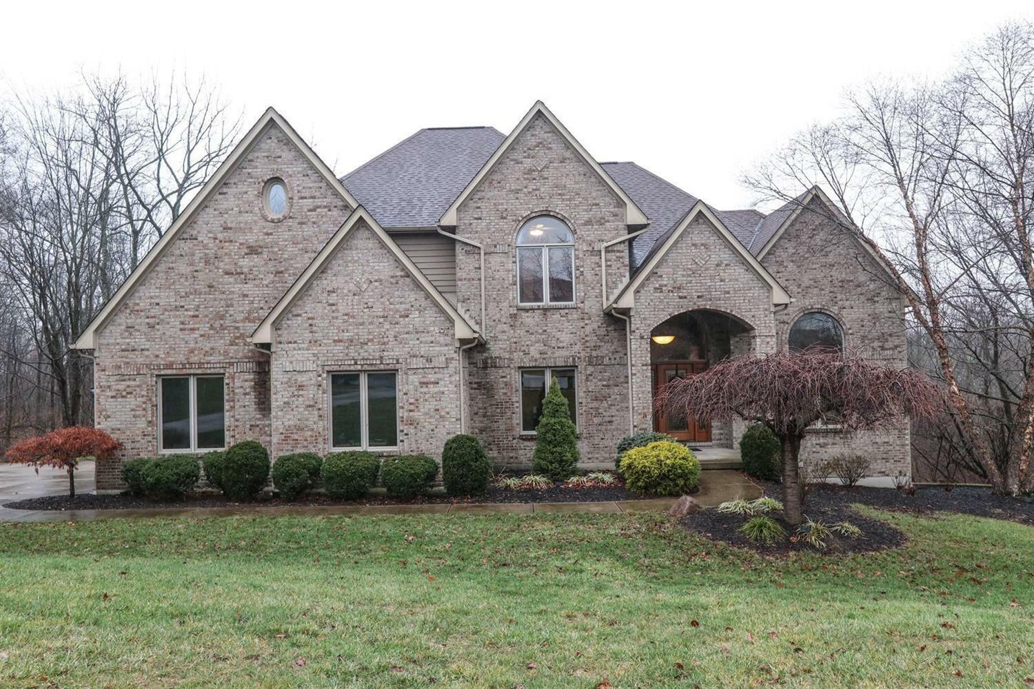 Property Photo:  8509 Tennyson Ct  OH 45069 