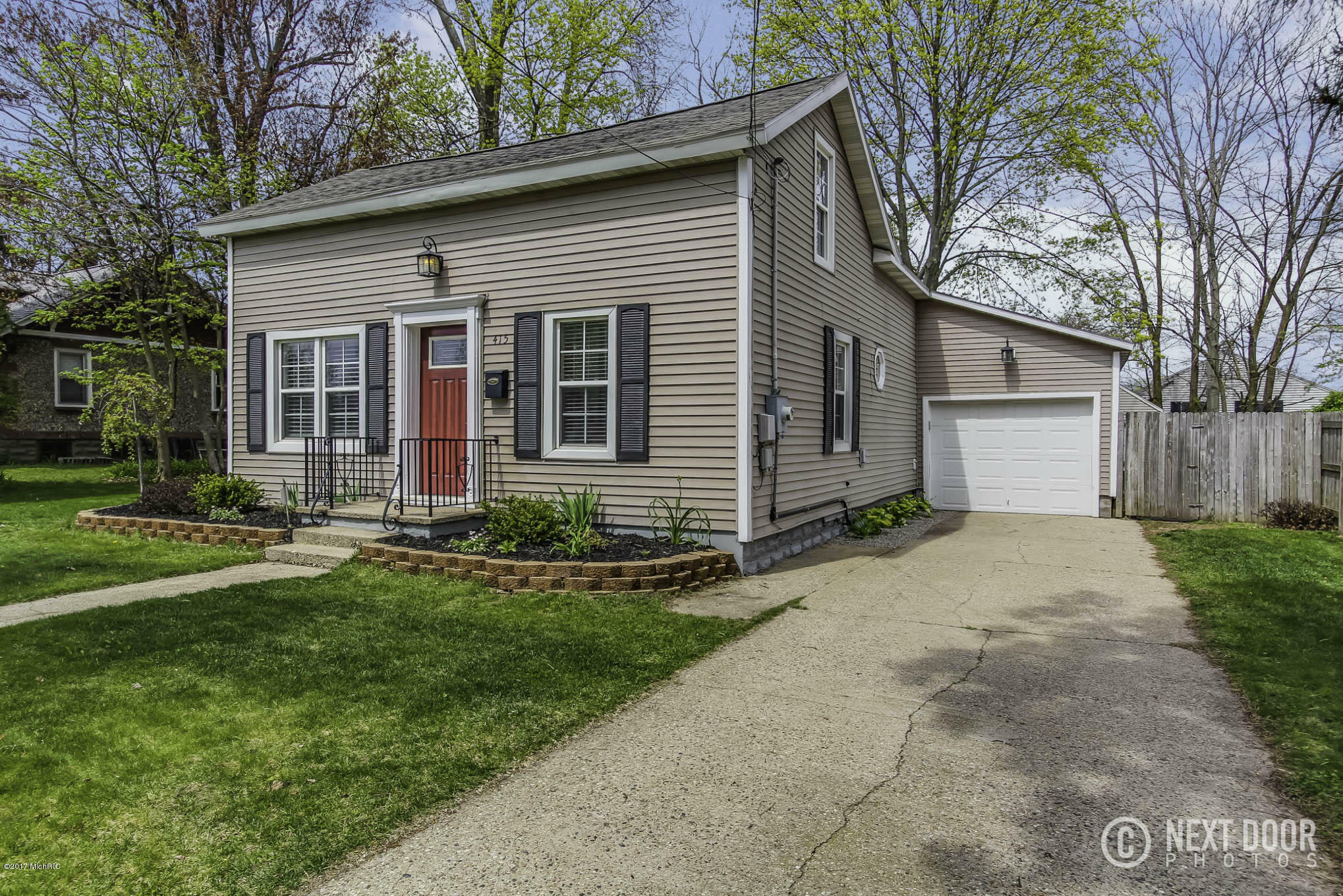 Property Photo:  415 River Street  MI 49456 