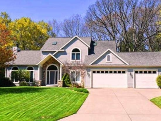 Property Photo: 19034 Sioux Drive MI 49456