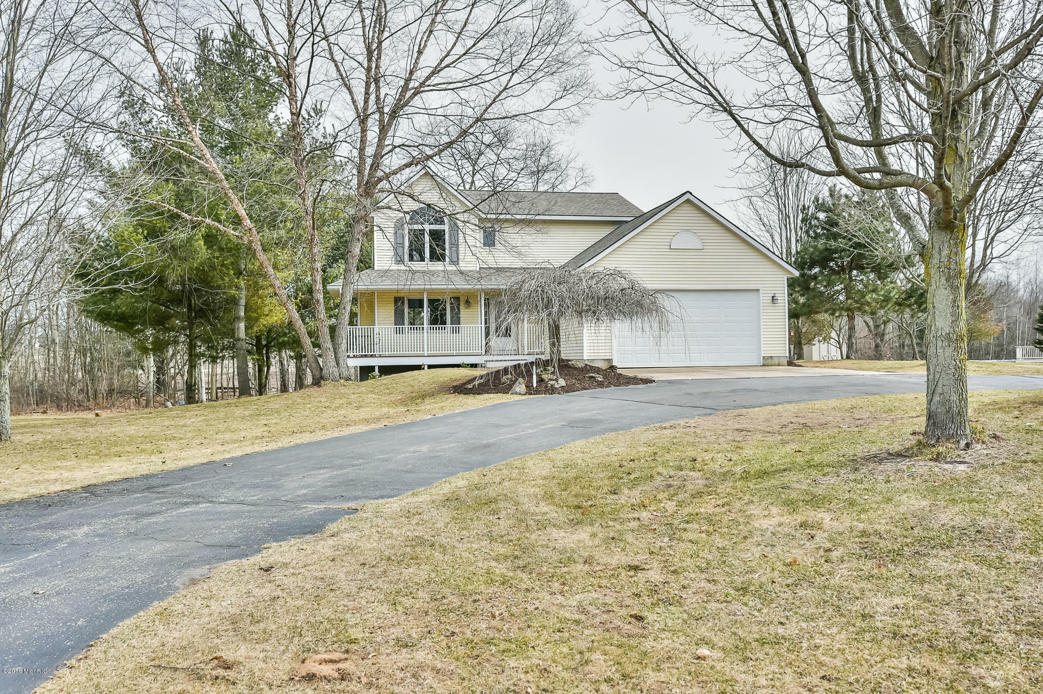 Property Photo:  11698 Little Cedar Creek Drive NE  MI 49345 