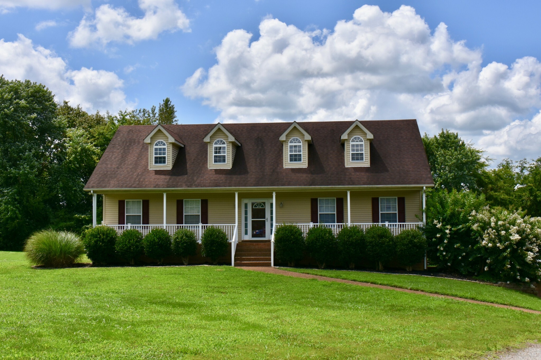 Property Photo:  1035 Marilee Ct  TN 37141 