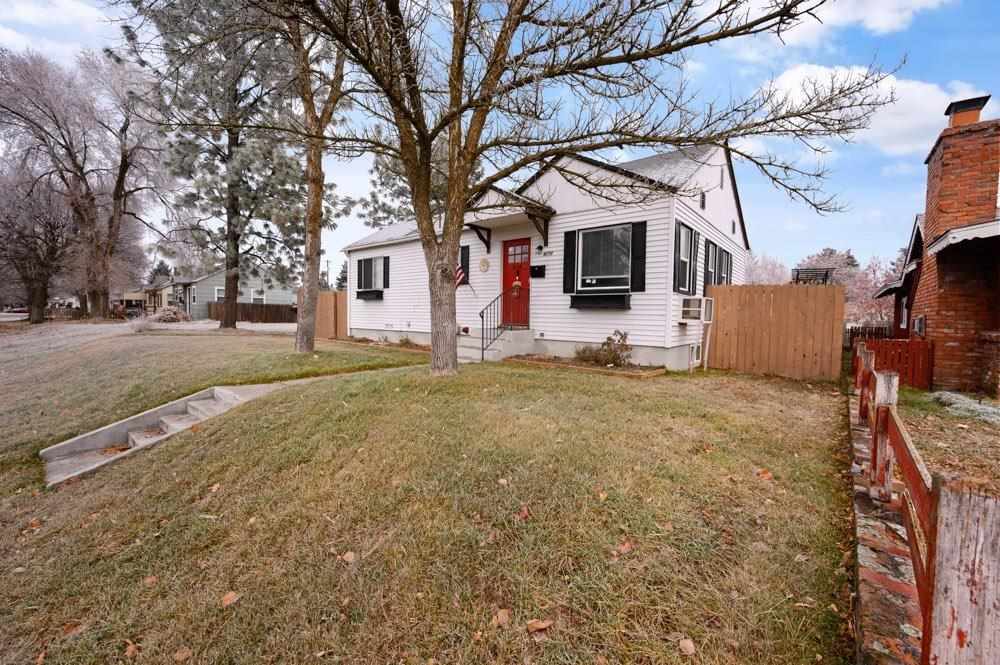 Property Photo: 5114 N Washington St WA 99205