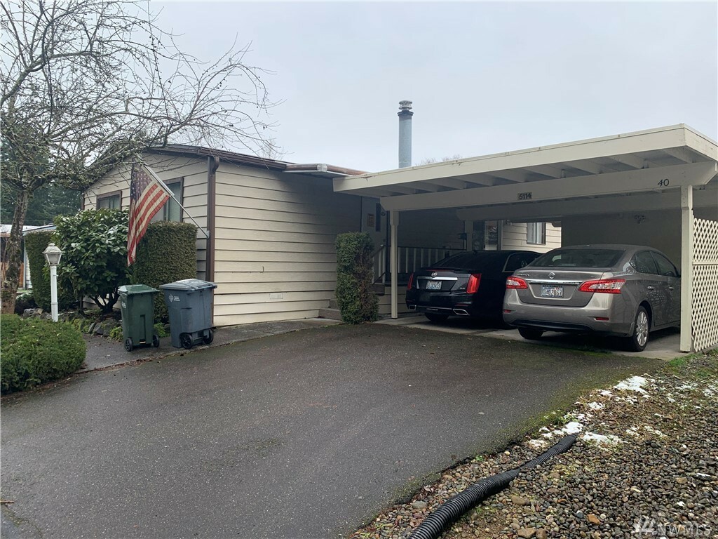 Property Photo: 5114 89th St E 40 WA 98446