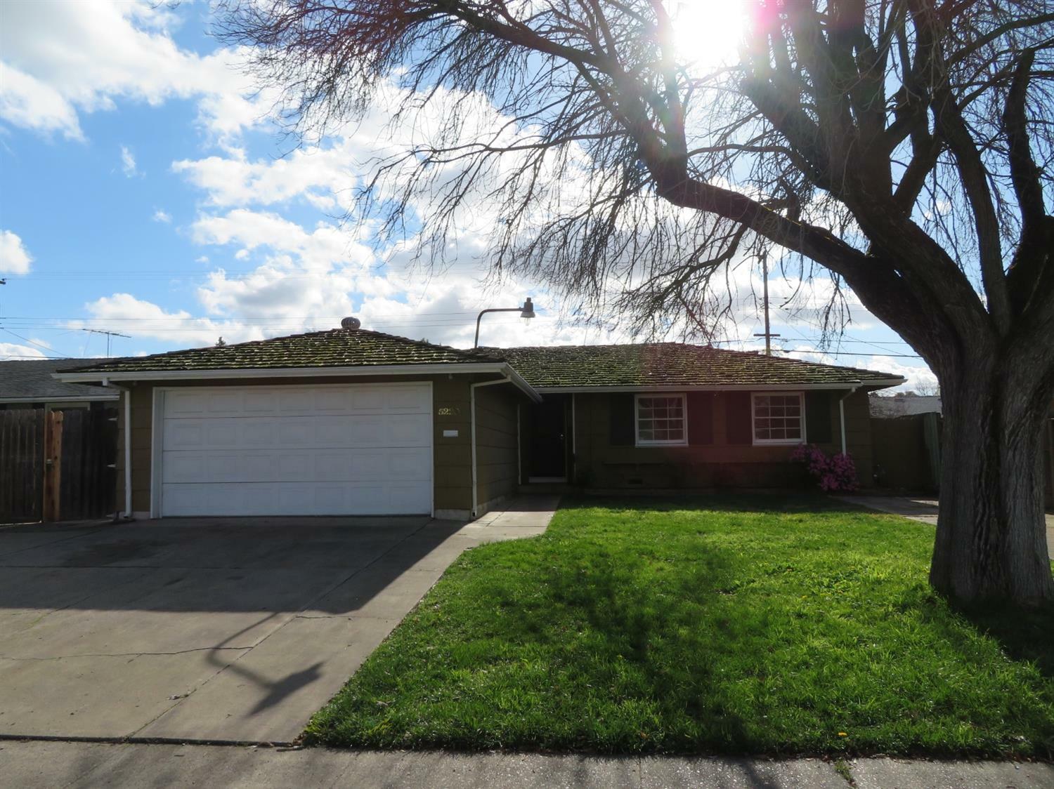 Property Photo:  5220 Planet Parkway  CA 95823 