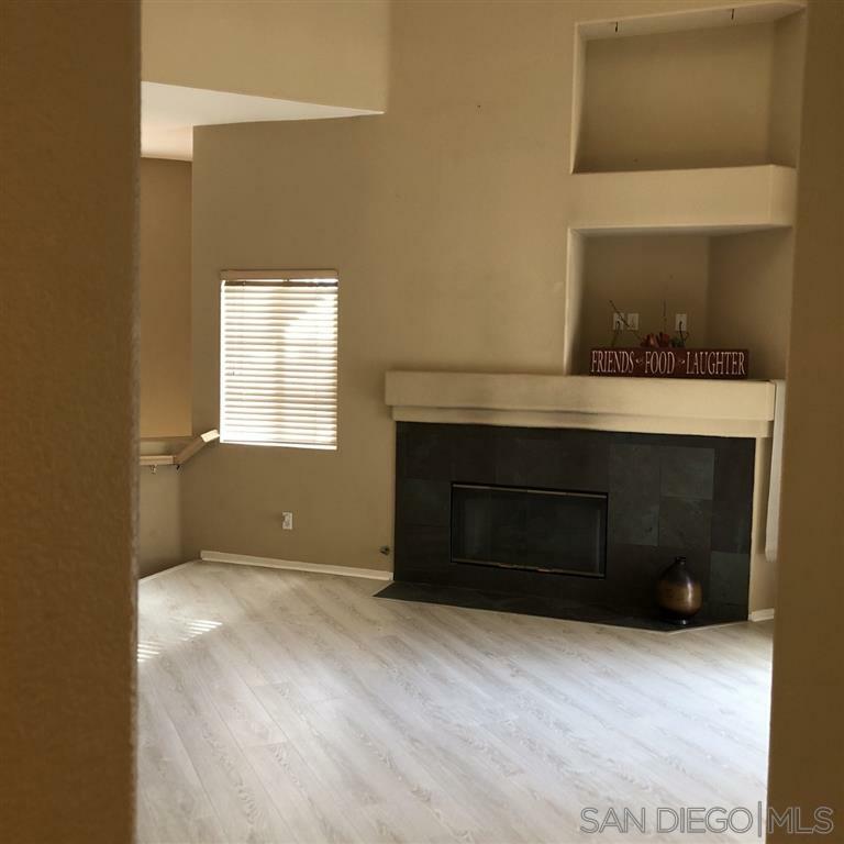 Property Photo:  11929 Tivoli Park Row 5  CA 92128 