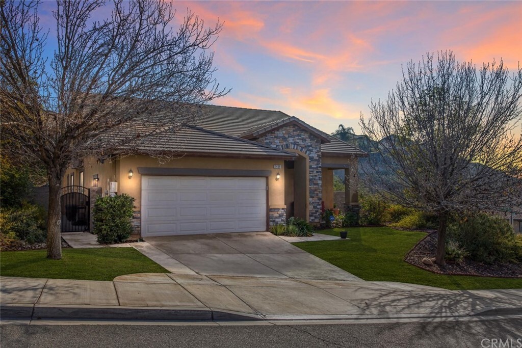 Property Photo: 7439 Sequoia Lane CA 92346