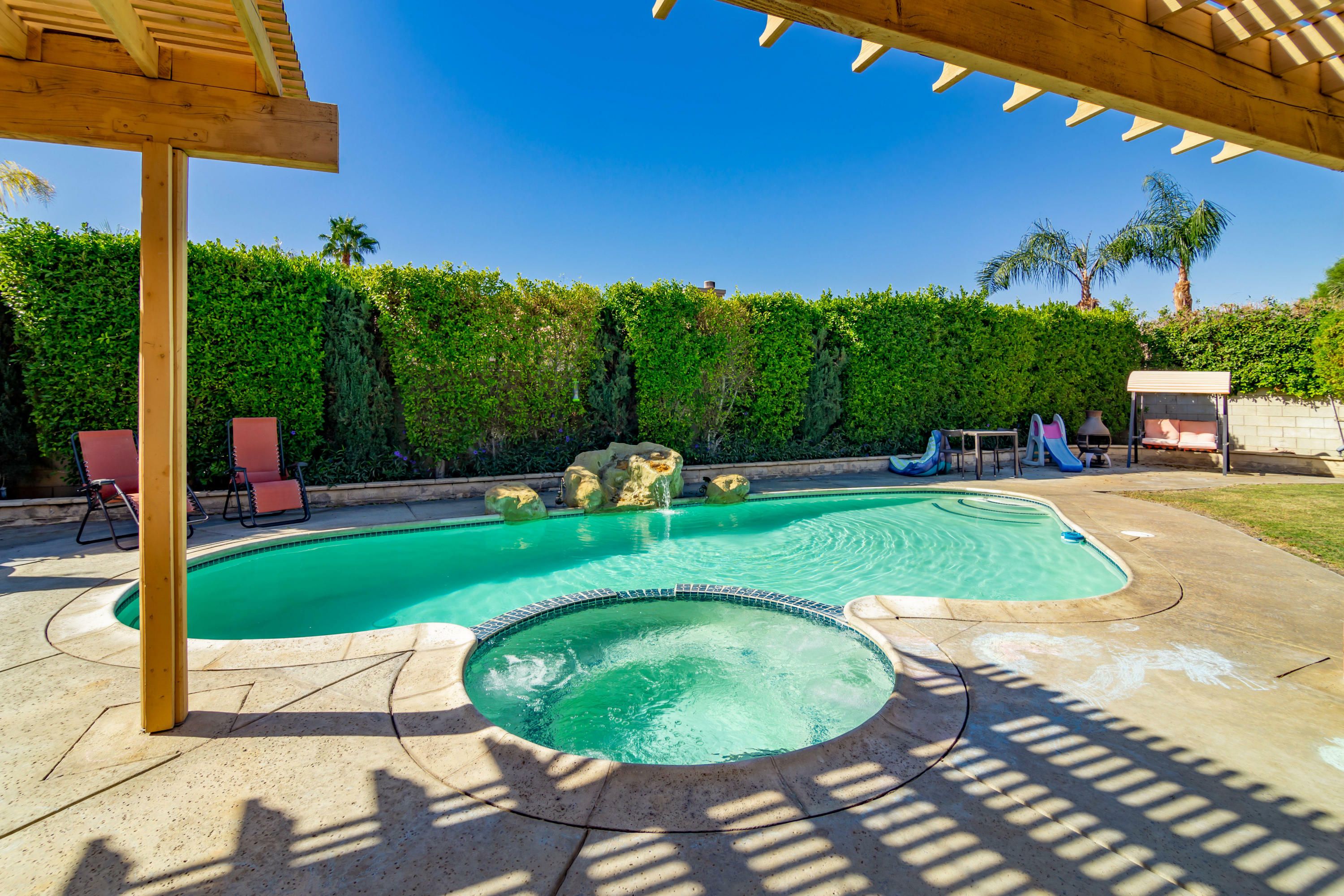 Property Photo: 87 Sedona Court CA 92211