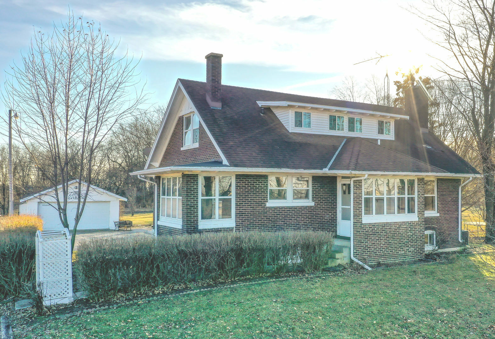 Property Photo:  275 East Grand Ridge Road  IL 60444 