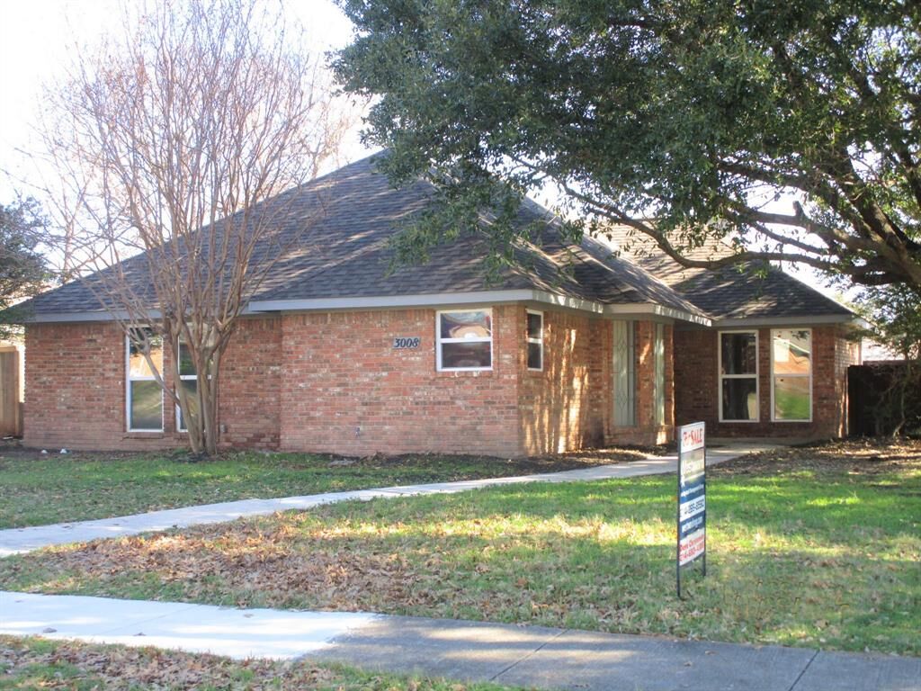 Property Photo:  3008 Osceola Drive  TX 75074 