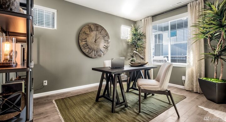 Property Photo: 33118 Crystal Avenue SE 54 WA 98010