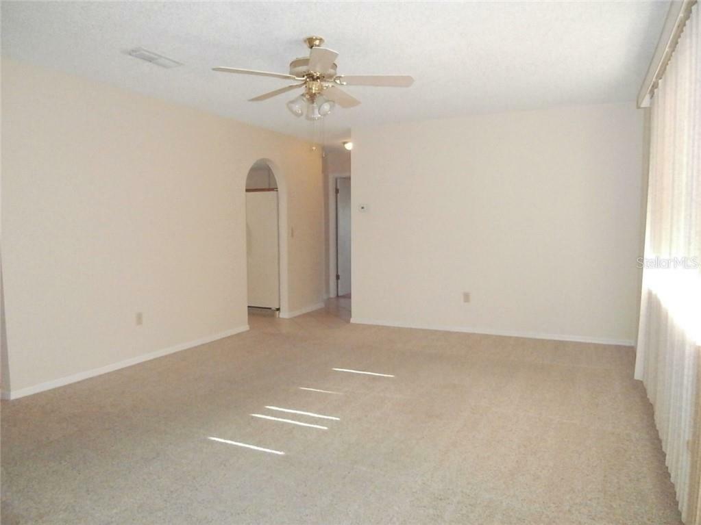 Property Photo:  17665 SE 106th Avenue  FL 34491 