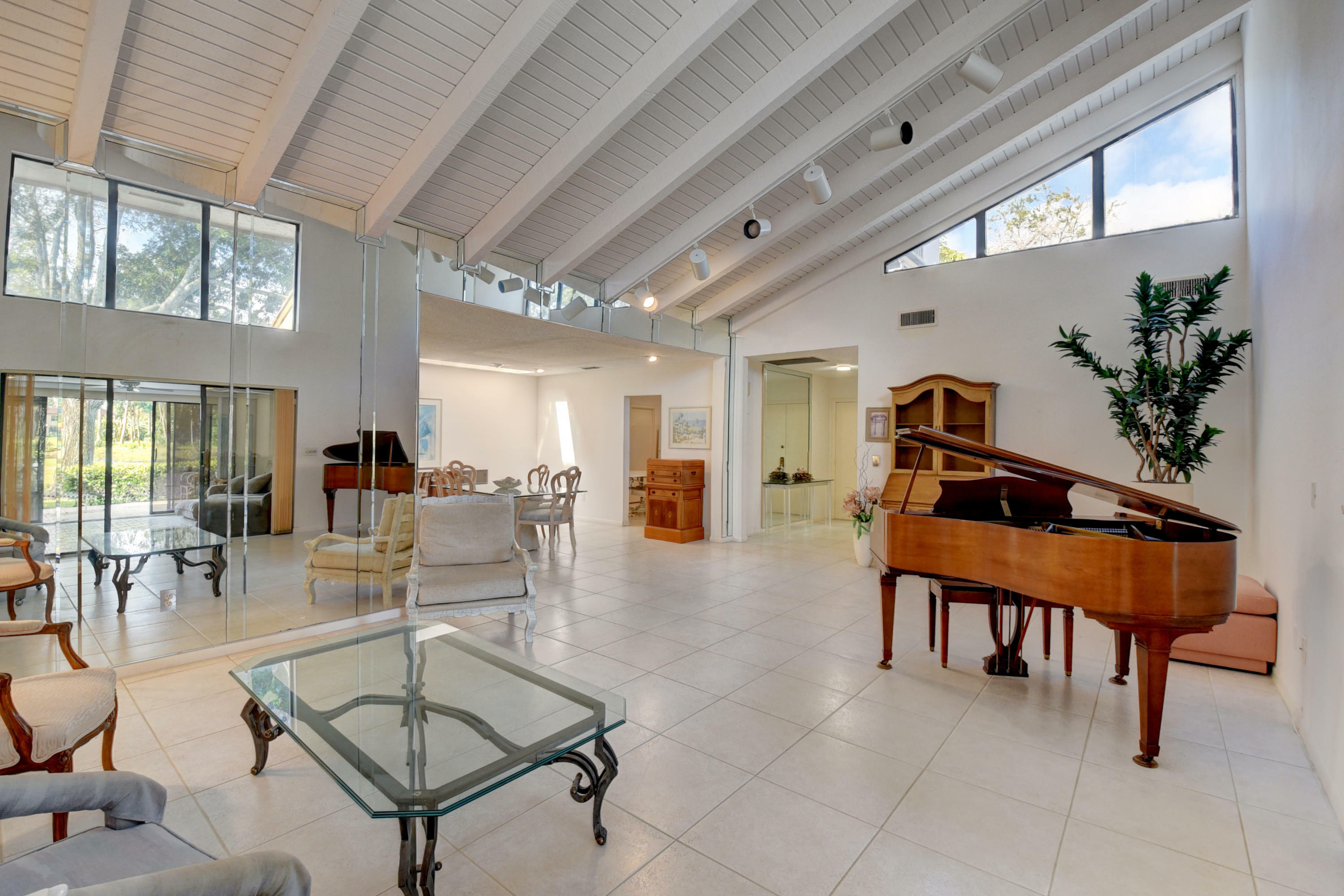 Property Photo: 8515 Casa Del Lago A FL 33433