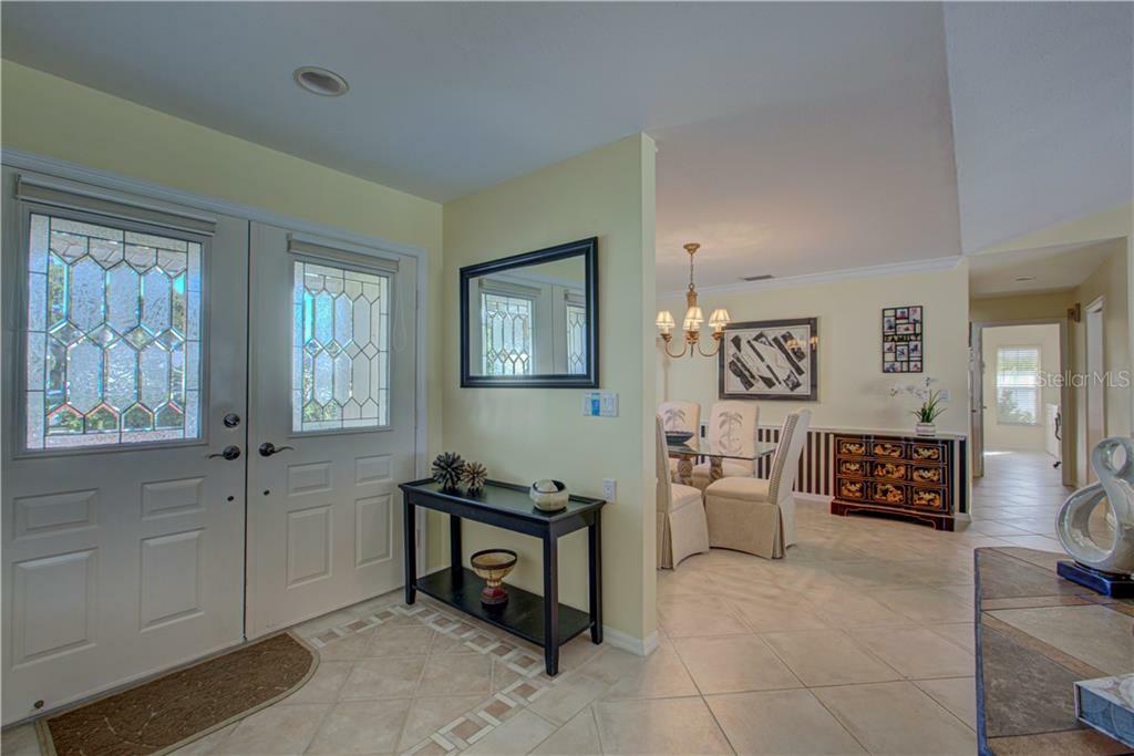 Property Photo:  7924 Broadmoor Pines Boulevard  FL 34243 