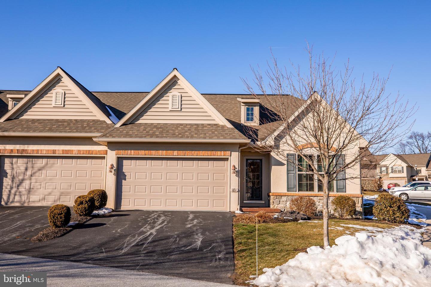 Property Photo: 181 Fieldcrest Lane PA 17522