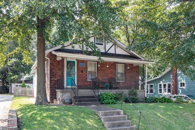 Property Photo: 7426 Richmond Place 63143