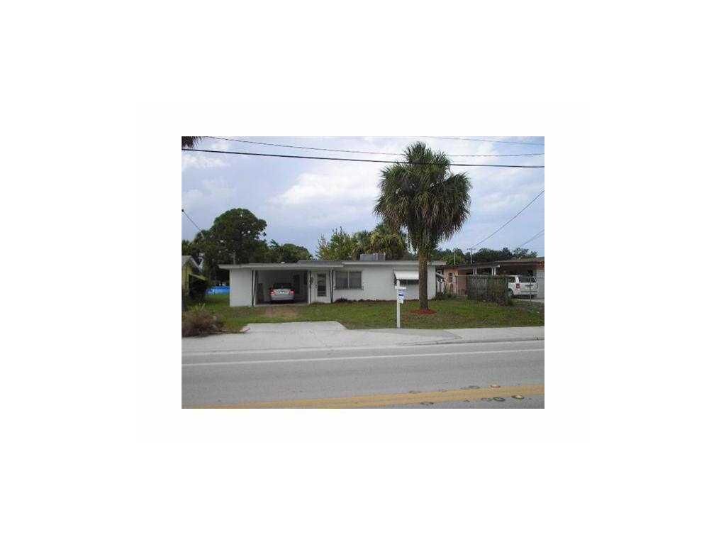 Property Photo:  2406 St Lucie Bl  FL 34946 