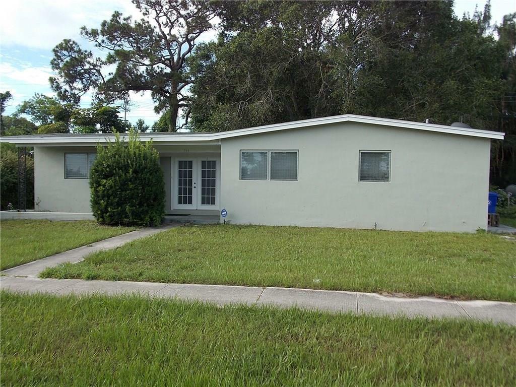 Property Photo:  309 21st Road  FL 32962 