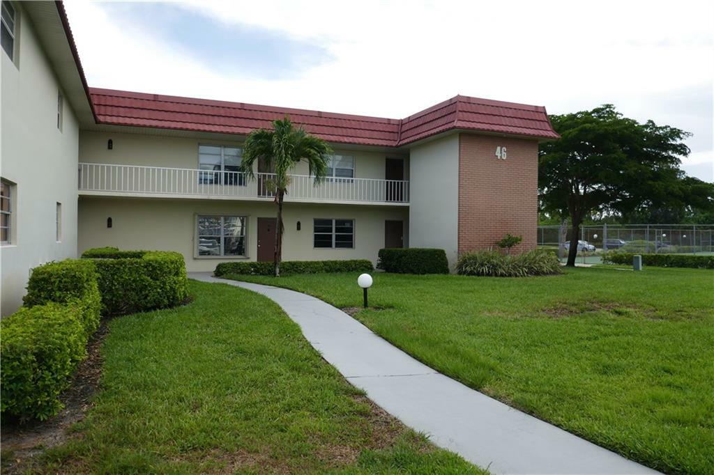 Property Photo:  46 Woodland Drive 102  FL 32962 