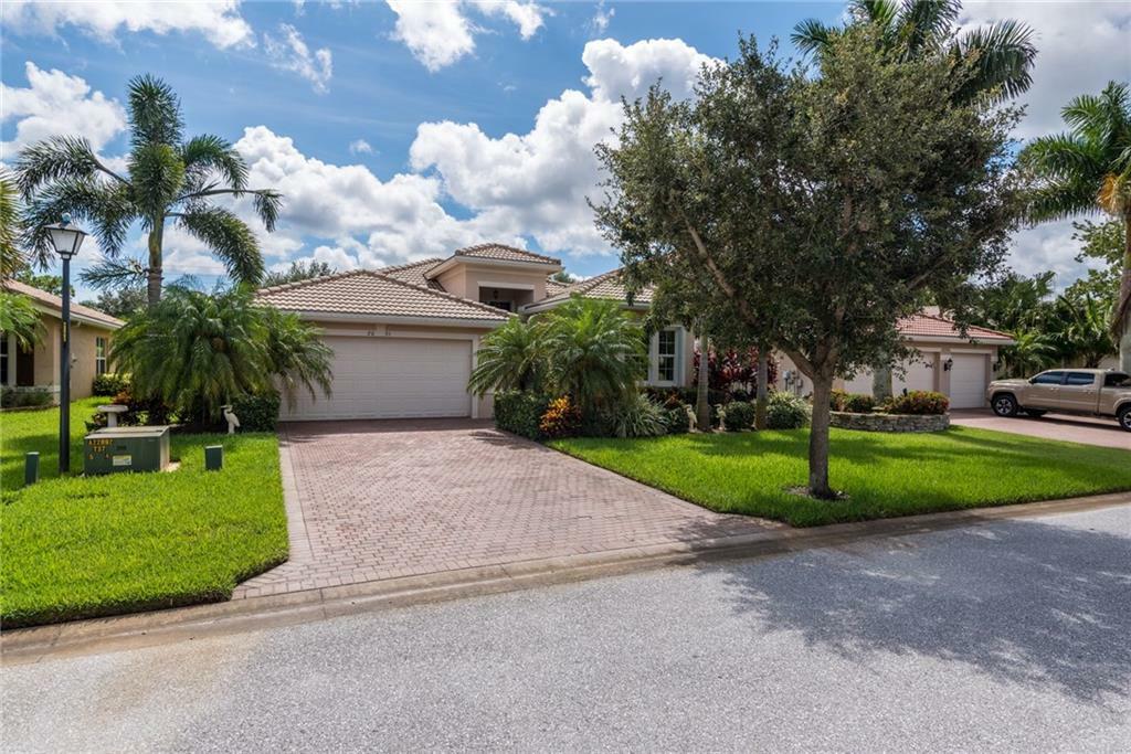 2031 Grey Falcon Circle  Vero Beach FL 32962 photo