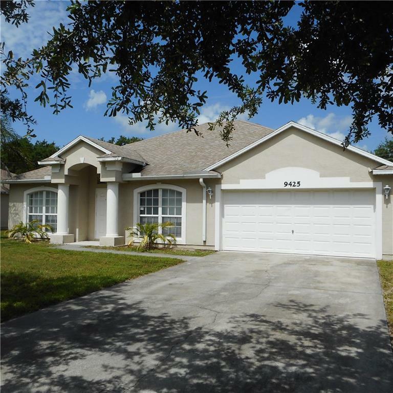 Property Photo:  9425 100th Court  FL 32967 