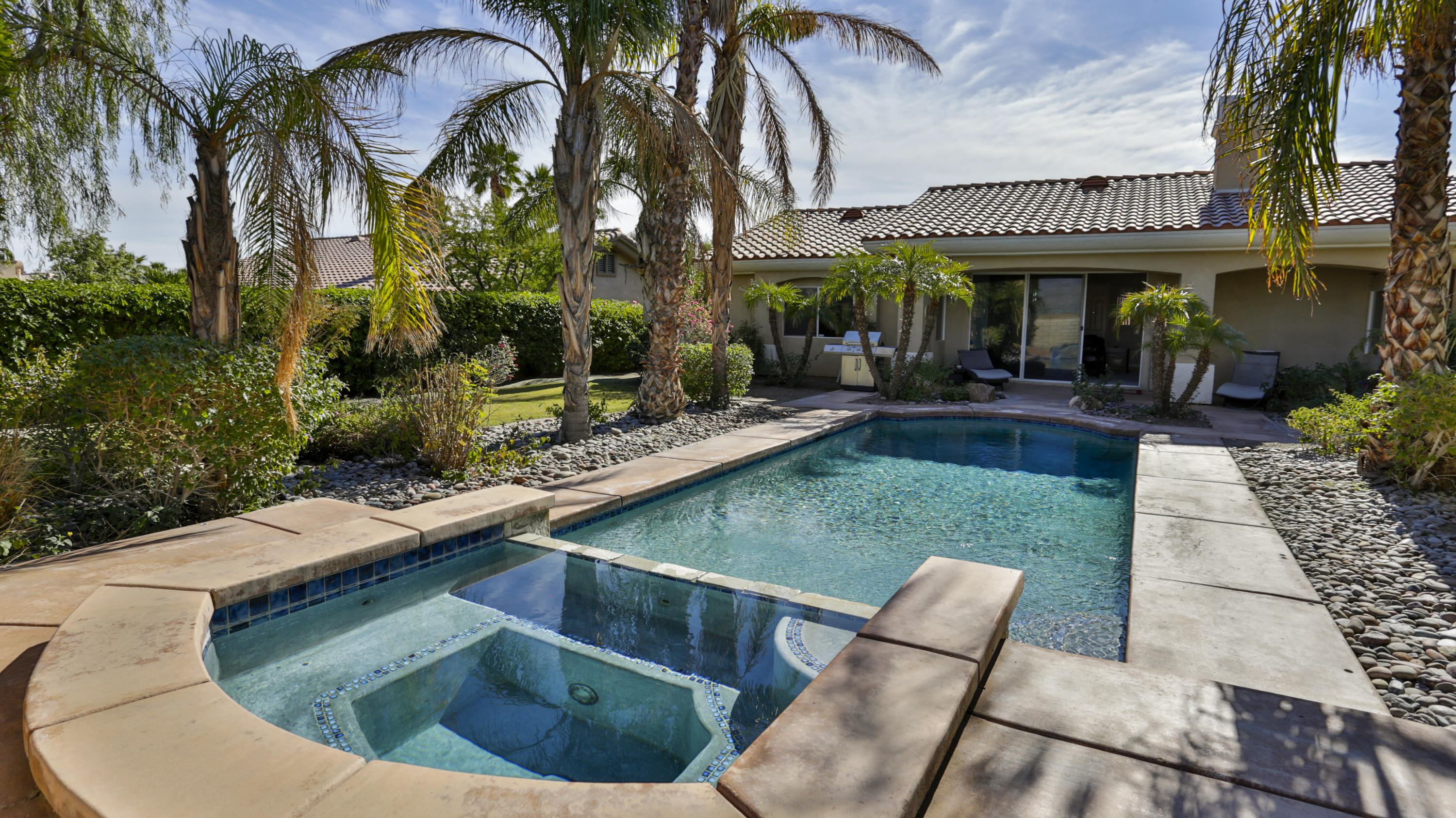 Property Photo:  111 Clearwater Way  CA 92270 