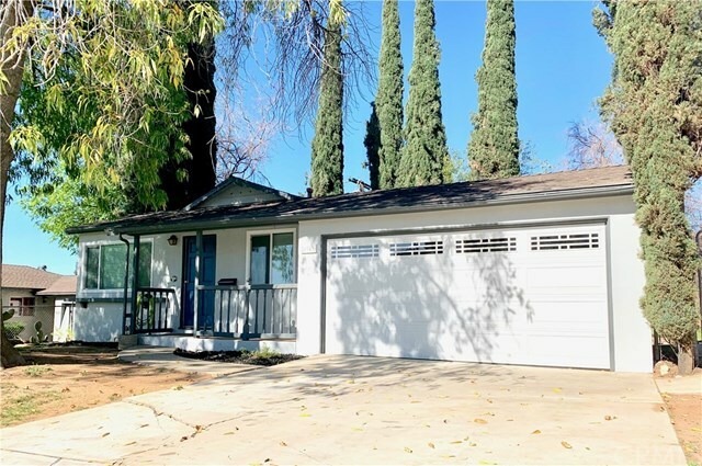 Property Photo:  2943 Waldorf Drive  CA 92507 